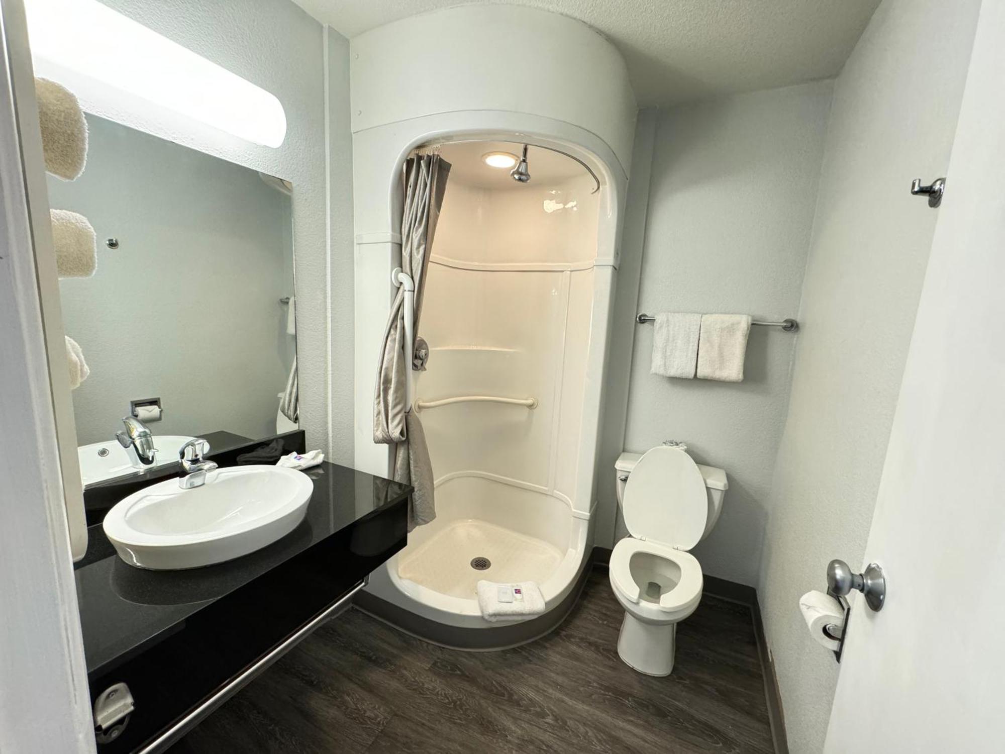 Hotel 6 Wy